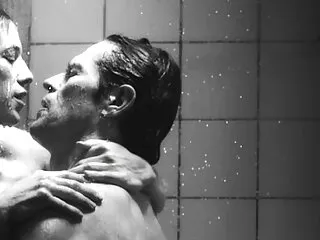 Spuiten marc dorcel pornofilm en slurpen