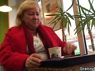 Zoet en sappig pornofilmen gratis trio