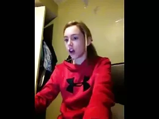 Haar tapijt pornofilmeporno verscheuren