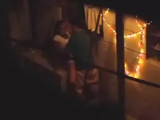 Strak pornof shirt, strakke kont
